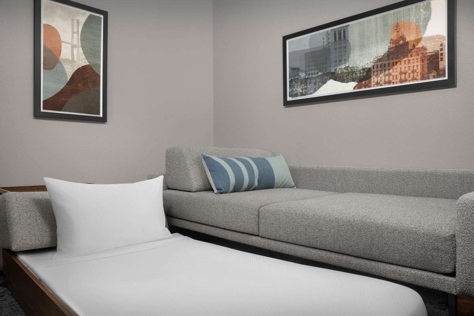 Springhill Suites By Marriott Savannah Downtown Historic District Phòng bức ảnh